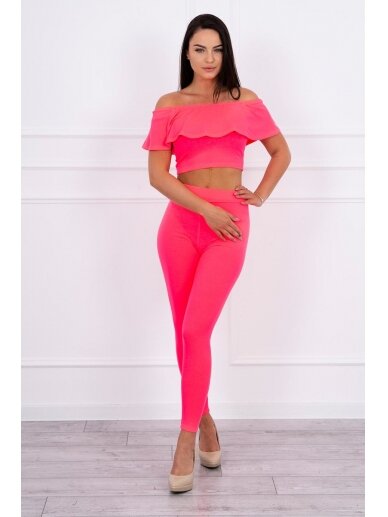Rožinės neoninės spalvos moteriškas kostiumėlis MOD015