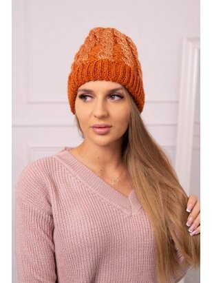Oranžinės spalvos kepurė K362