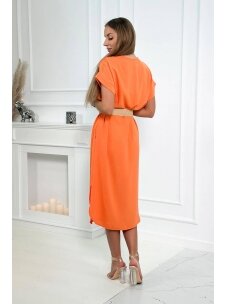 Oranžinės spalvos suknelė su diržu MOD2193