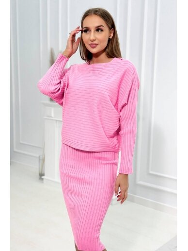 Šviesiai rožinės spalvos moteriškas kostiumėlis MOD2356 3