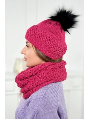 Rožinės spalvos žieminė kepurė ir šalikas PLK4