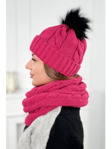 Rožinės spalvos žieminė kepurė ir šalikas PLK3 1