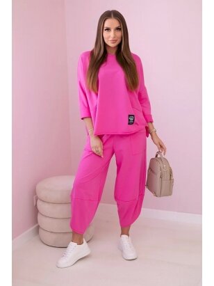 Rožinės spalvos moteriškas kostiumėlis KST0015
