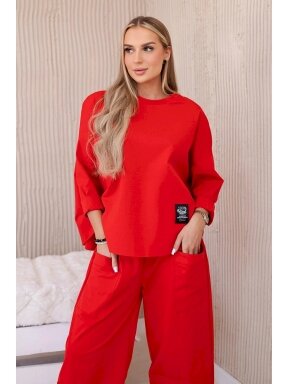 Raudonos spalvos moteriškas kostiumėlis KST0016