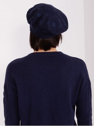 Tamsiai mėlynos spalvos kepurė KP0056
