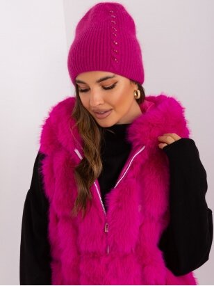 Rožinės spalvos kepurė KP0058