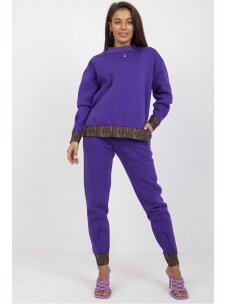 Violetinės spalvos moteriškas kostiumėlis MOD1671