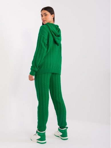 Žalios spalvos megztas kostiumėlis MOD2435 3