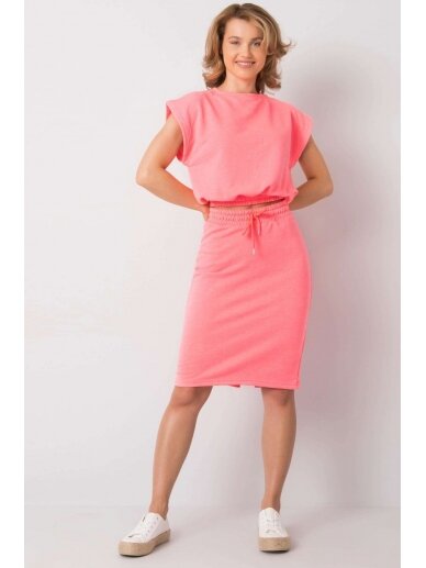 Neoninės rožinės spalvos moteriškas kostiumėlis MOD1087 1