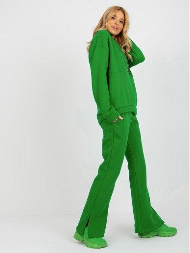 Žalias moteriškas kostiumėlis MOD2178 1