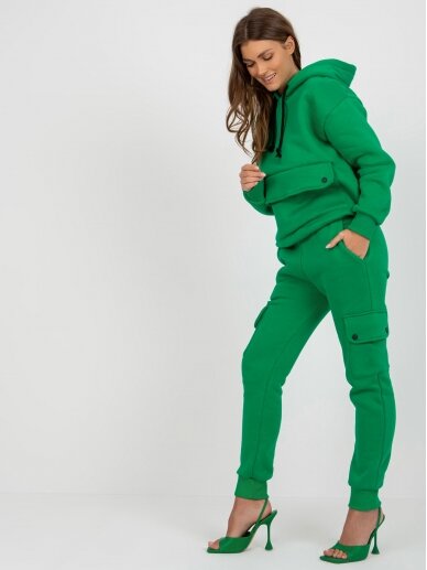 Žalios spalvos sportinis kostiumas MOD2260 3