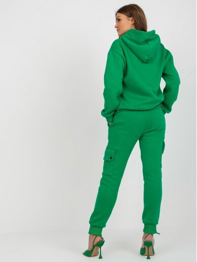 Žalios spalvos sportinis kostiumas MOD2260 4