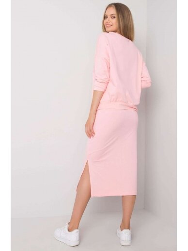 Šviesiai rožinis moteriškas kostiumėlis MOD1135 2