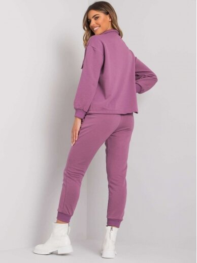 Tamsiai violetinės spalvos moteriškas kostiumėlis MOD1586 3