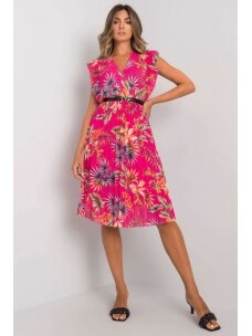 Rožinės spalvos suknelė MOD1165