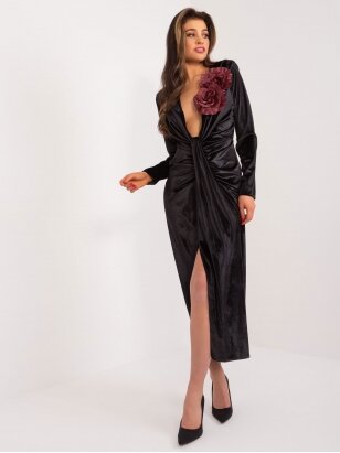 Juodos spalvos suknelė SKN0025