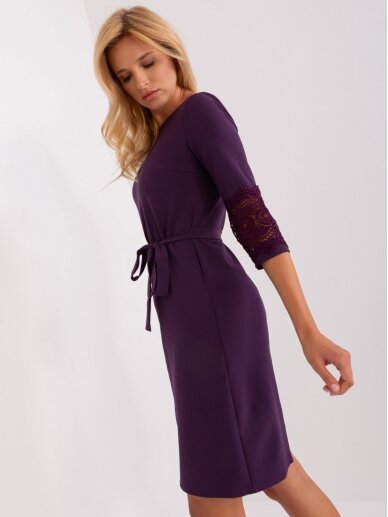 Tamsiai violetinės spalvos suknelė MOD2332 2