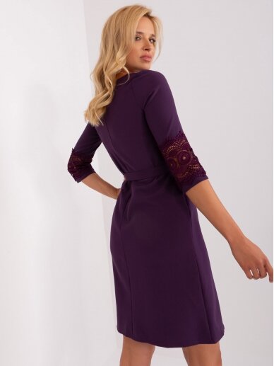 Tamsiai violetinės spalvos suknelė MOD2332 1