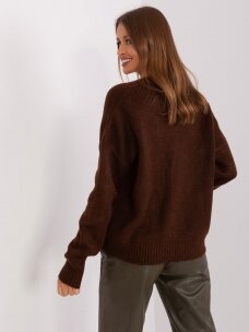 Tamsiai rudos spalvos megztinis MGZ0326