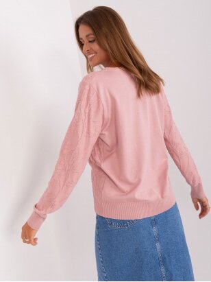 Šviesiai rožinės spalvos megztinis MOD2387