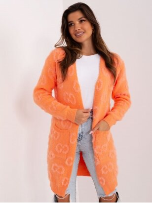 Oranžinės spalvos megztinis MGZ0062