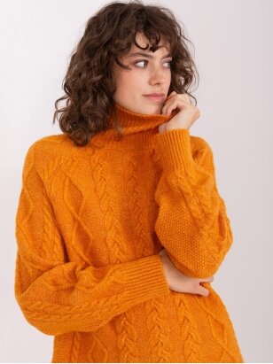 Oranžinės spalvos megztinis MGZ0068