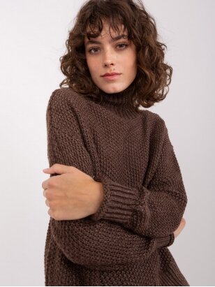 Tamsiai rudos spalvos megztinis MGZ0118