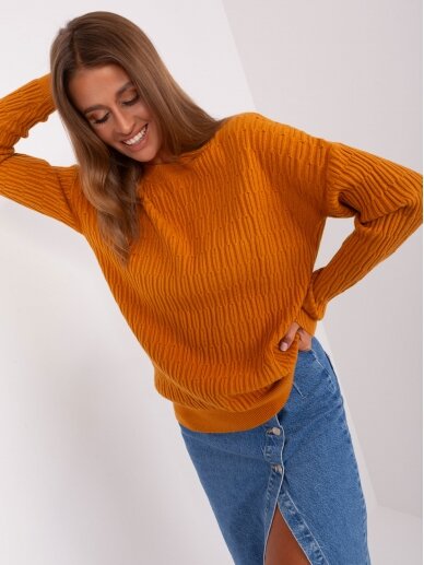 Oranžinės spalvos megztinis MOD2389 2