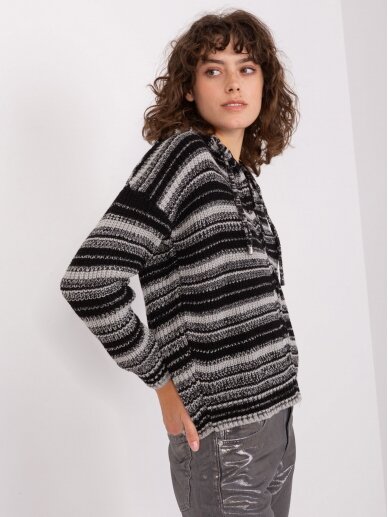 Pilkos ir juodos spalvos megztinis MGZ0098 3